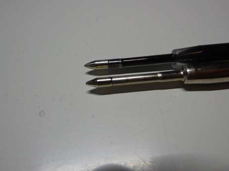 PS-807�ƃN�C���N�t���[�̃y�����r�摜