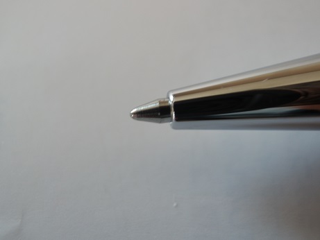 ����-8�𑕒�����CROSS�̃{�[���y����g��